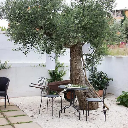 Nyaraló Casa Di Tania *